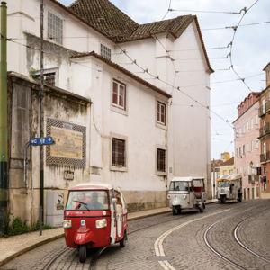 Tuk-Tuk Lisbon, private tour.