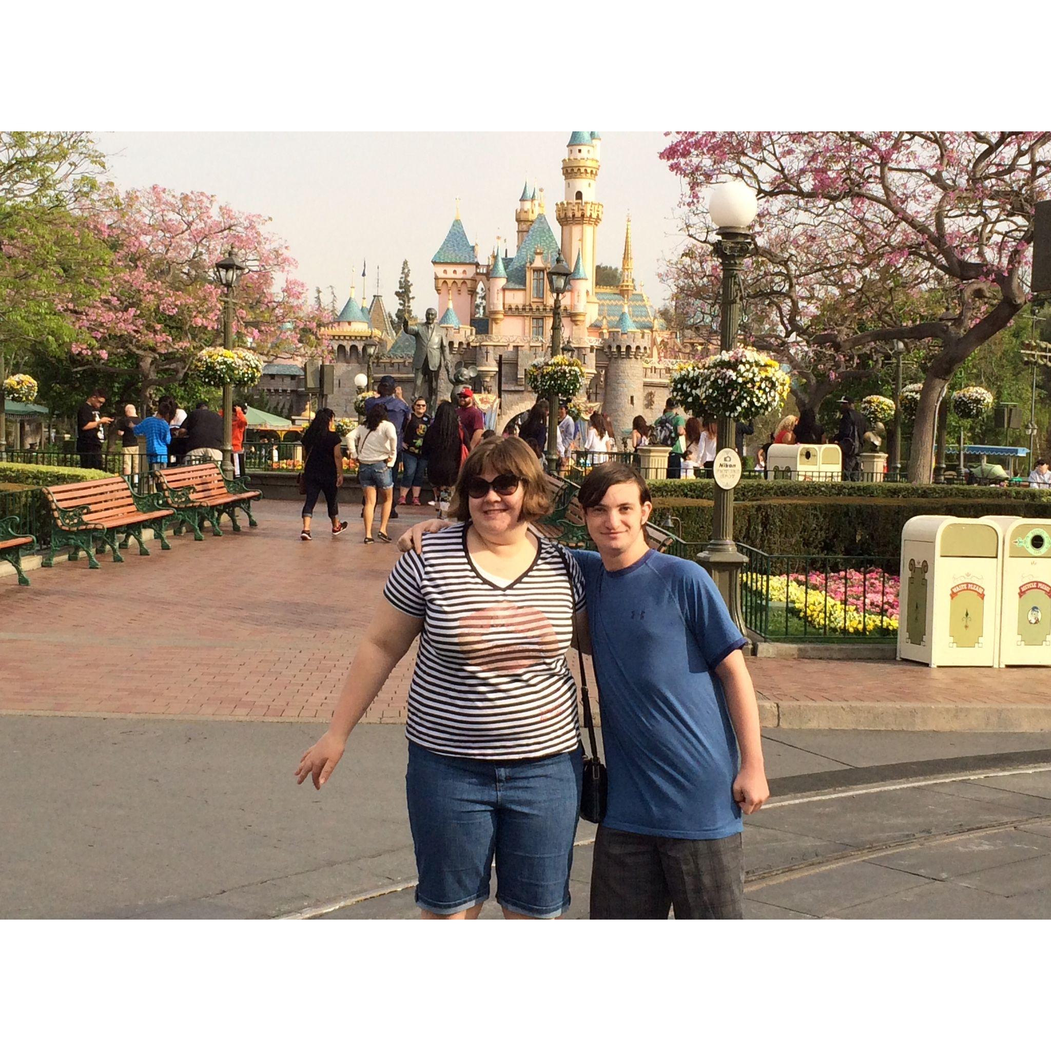Jenny and Andy travel to Disneyland