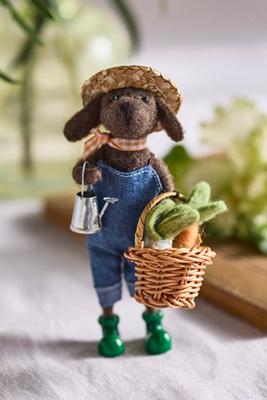 Gardener Dog Felt Critter