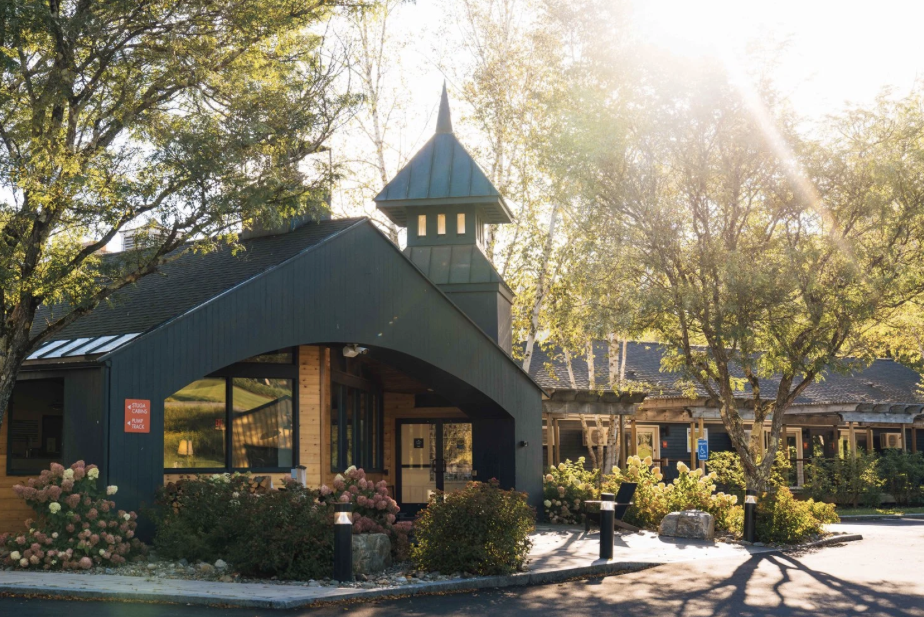 The Wedding Website of Meg Davidow and Jonny Kaul