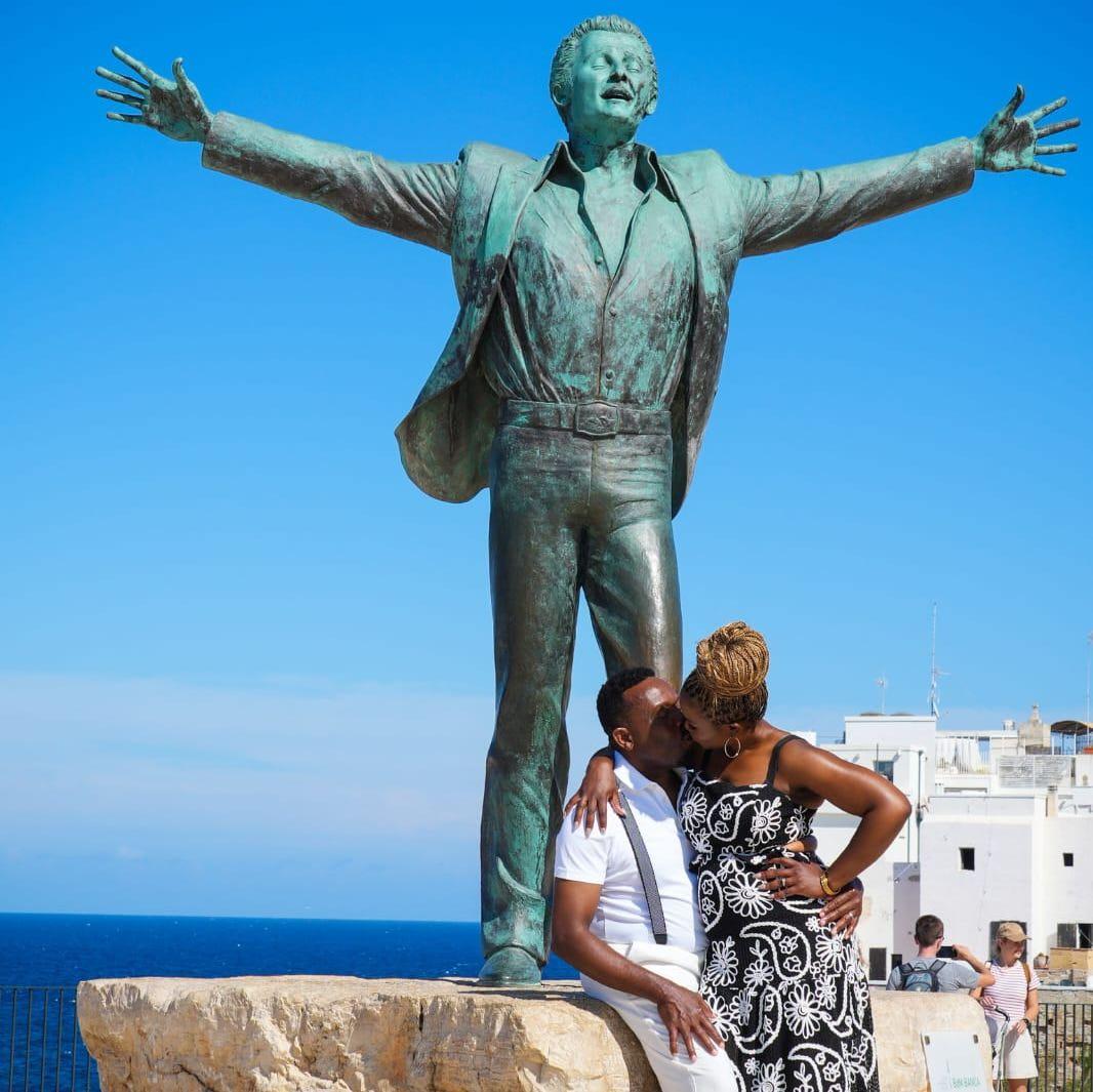 The statue represents the artist for the song Volare  , meaning spread your wings and fly. Freedom