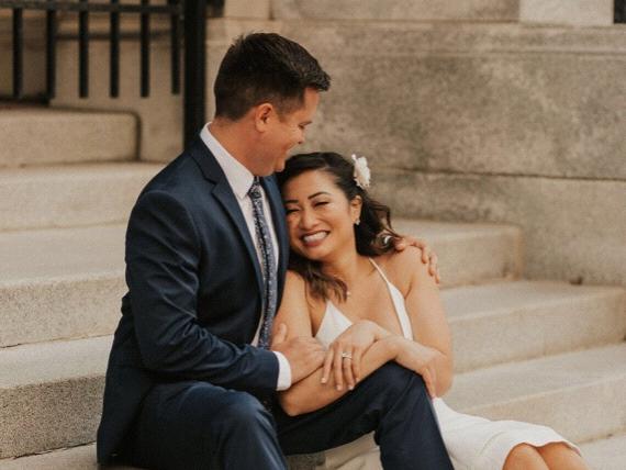 The Wedding Website of Jennifer Nguyen and Lee Brethower