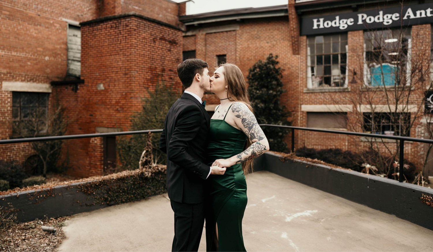 The Wedding Website of Tyler Duren and Allyssa Allbright