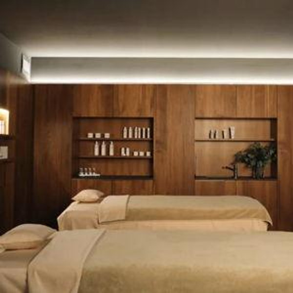 Honeymoon Couples Massage