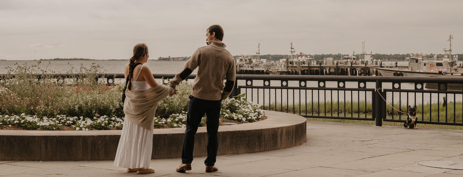 The Wedding Website of Taylor Vella and Jarrett Londergan