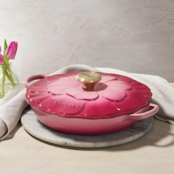 Cast Iron Petal Shallow Casserole