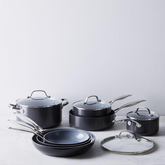 GreenPan Valencia Nonstick 11-Piece Cookware Set (+ Bonus Pan Protectors)