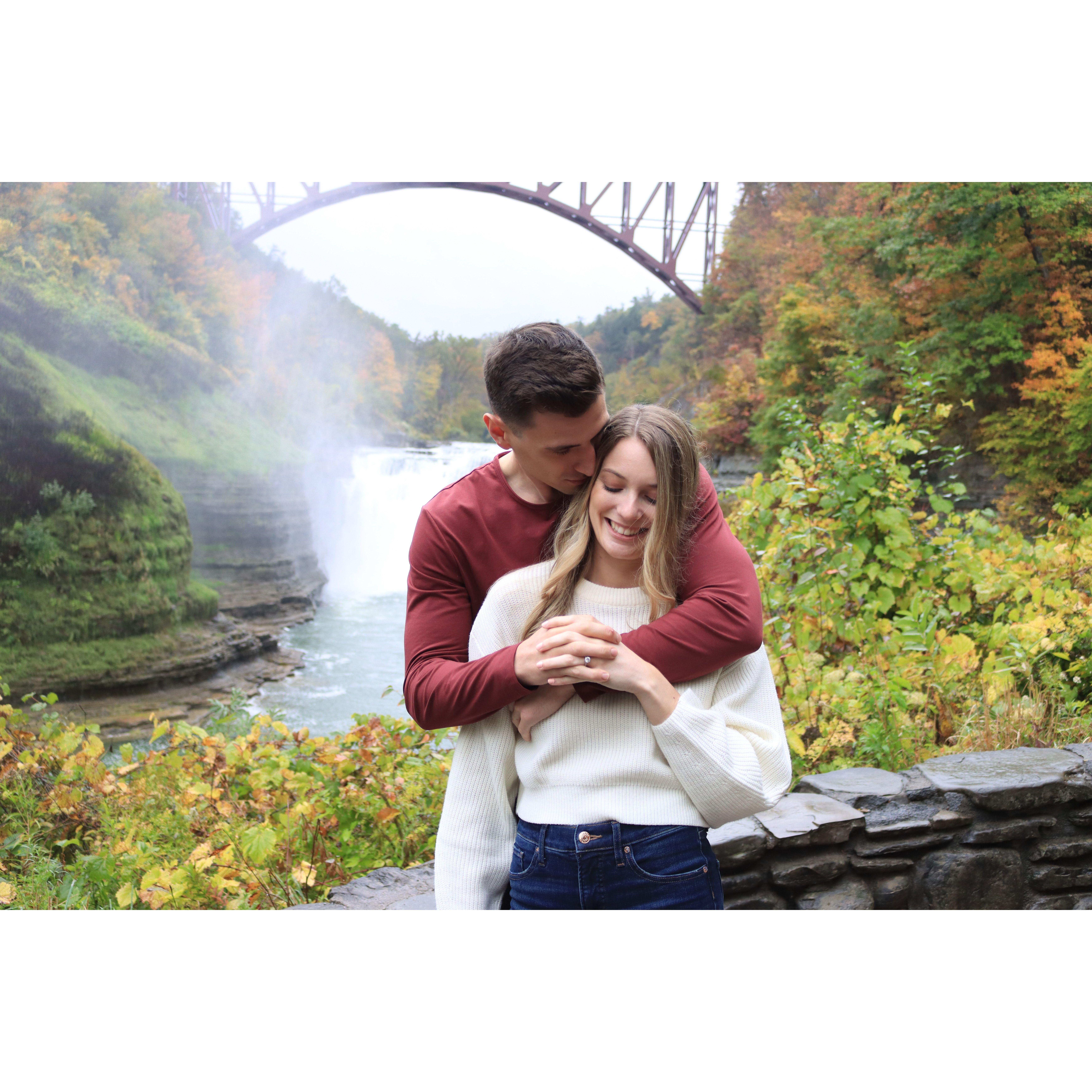 Engagement Pictures at Letchworth State Park