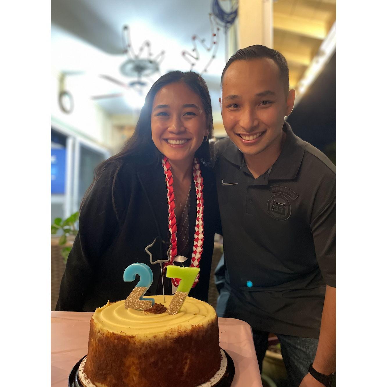 December 2021: Ryan flies into Kona to celebrate Jessica's 27th birthday, where he then meets her extended family.