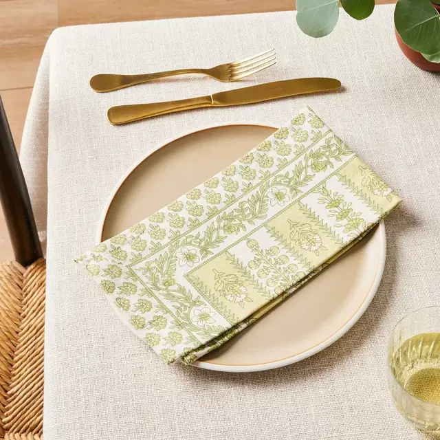 Avignon Pistache Napkins, Set of 6