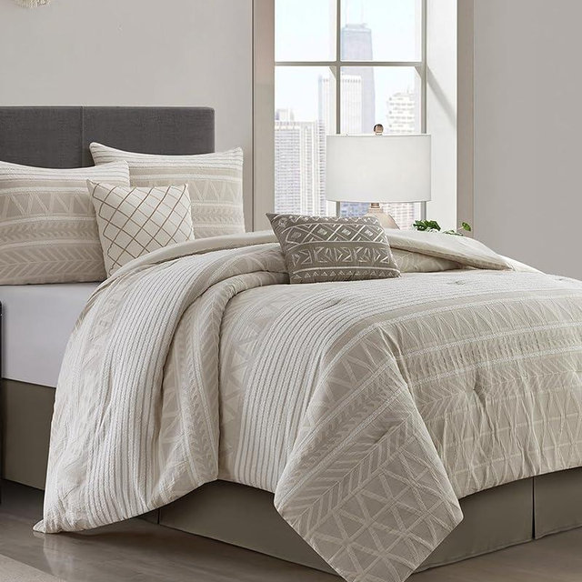 LANCO MODERN LIFESTYLE Cotton Comforter Set Queen, Gorgeous Geometric Jacquard, Beige Soft Lightweight Bedding Set for All Seasons, Bedskirt, Pillow Shams and Decor Pillows