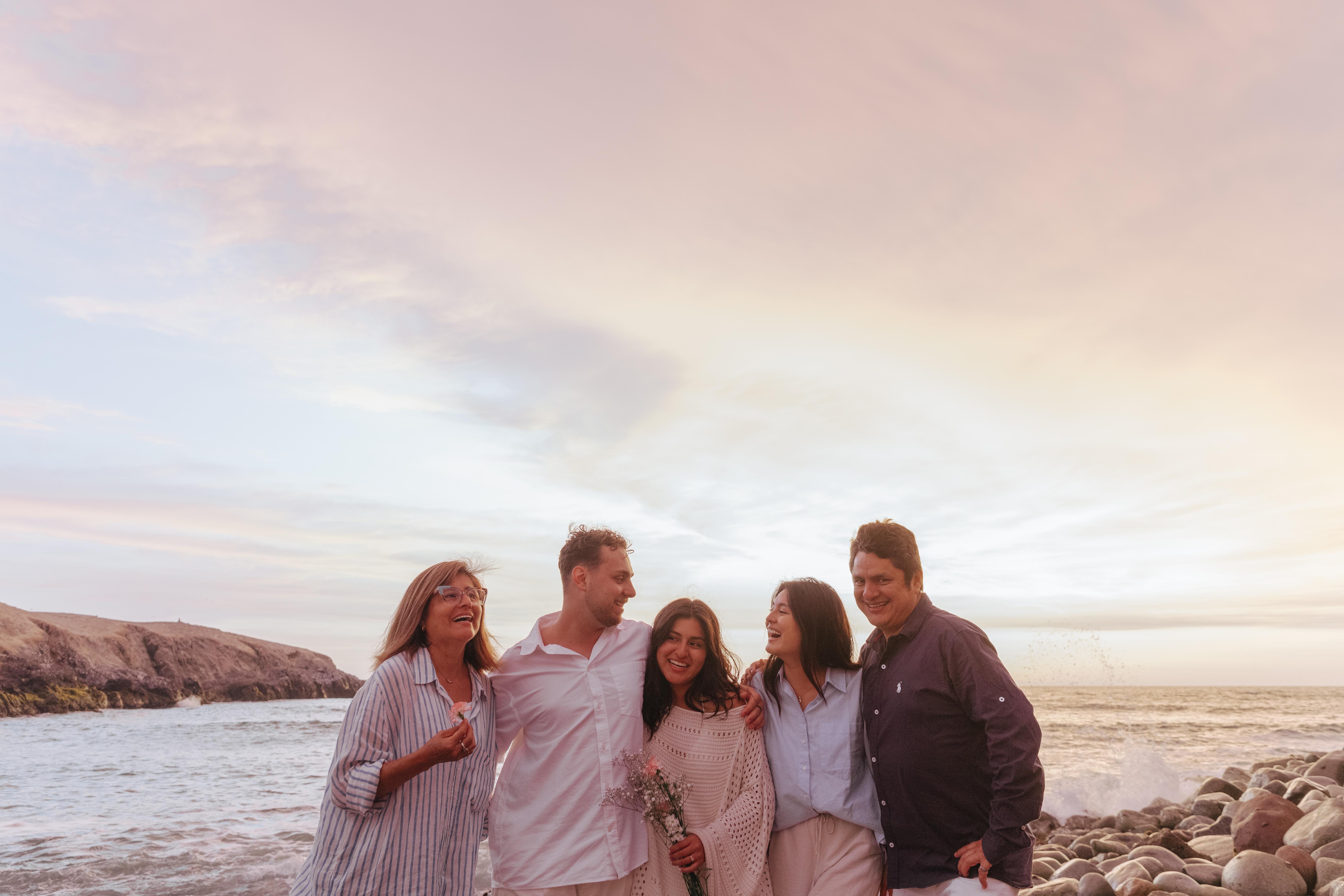 The Wedding Website of Maria Fernanda Vilela and Clayton Hackett