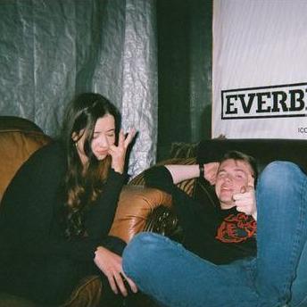 this was the night in question where I was flirting with Riley and he had absolutely no clue
