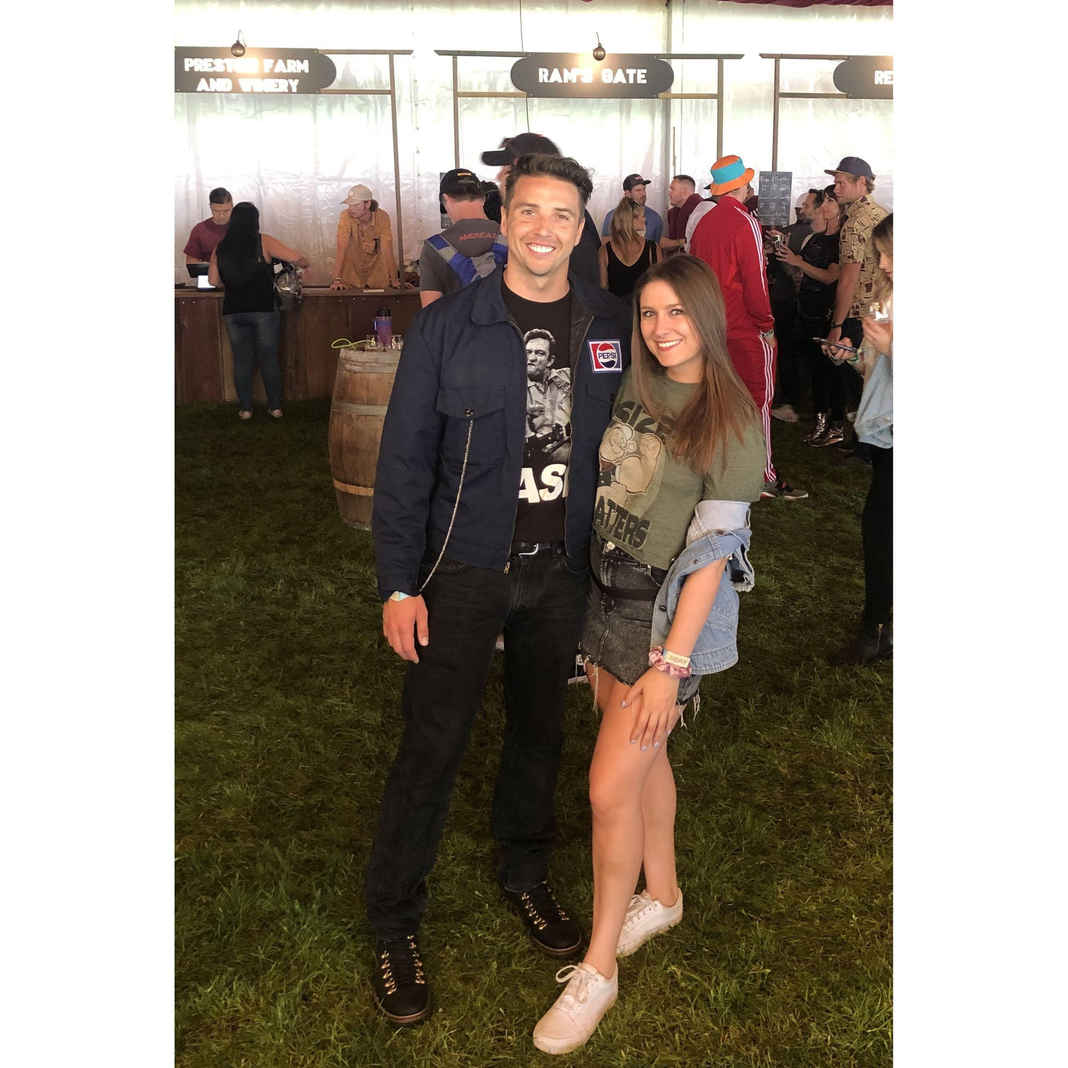 we had started dating just a few days before this picture!