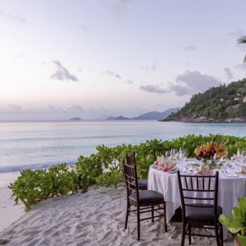 Dinner in Seychelles 🤤