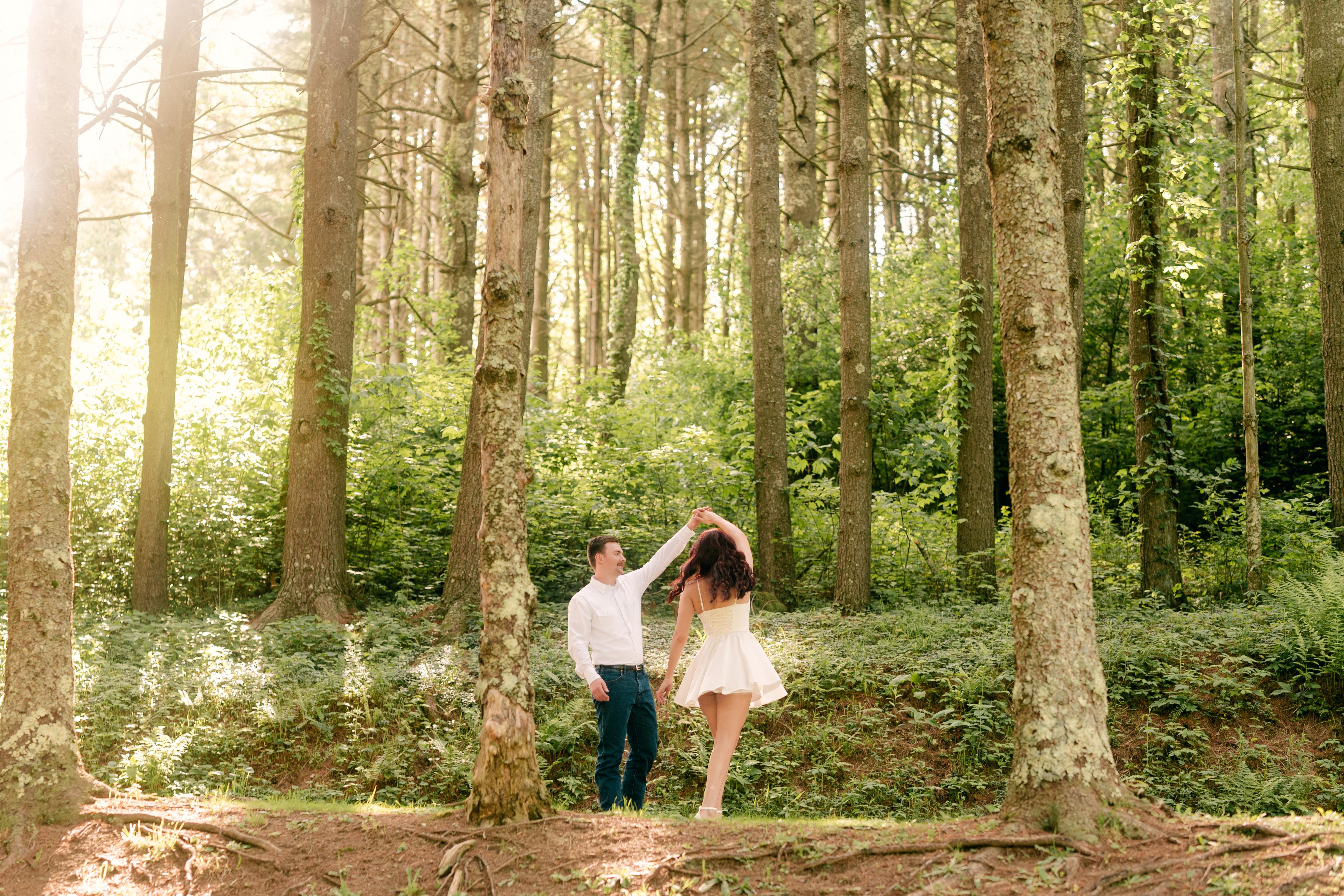 The Wedding Website of Alyssa Burdette and John-Daniel Franklin