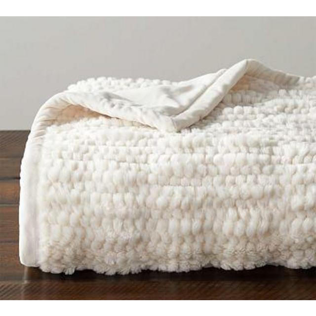 Faux Fur Ivory Honeycomb Throw
