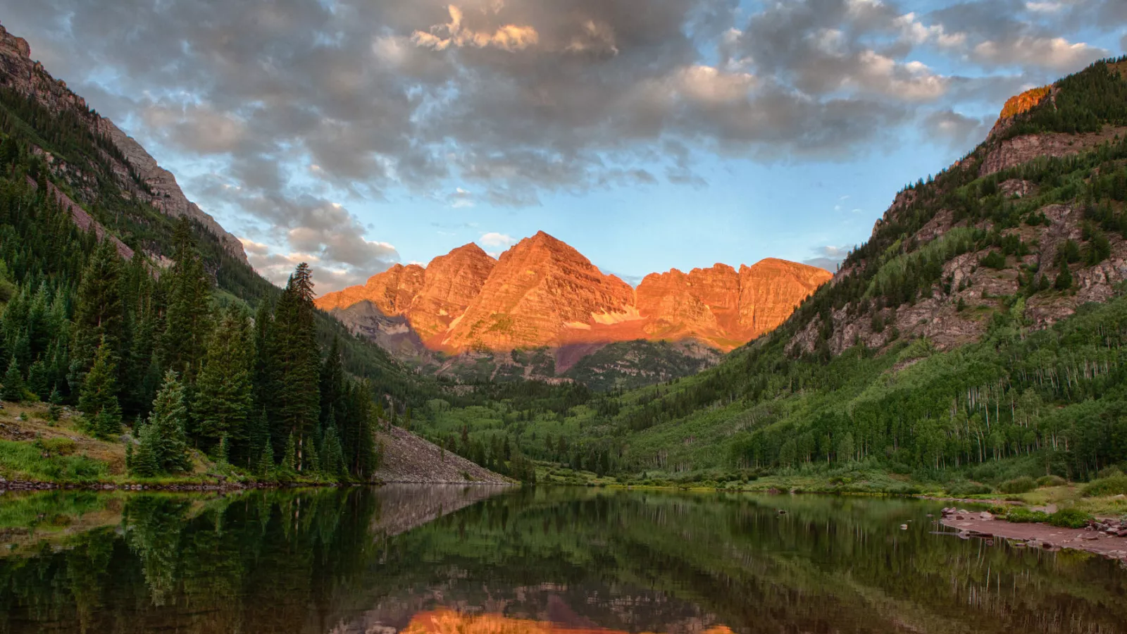 The Wedding Website of Emma Brownlee and Nathaniel DeLaCruz