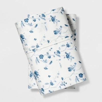 Standard 400 Thread Count Floral Print Cotton Performance Pillowcase Set White/Blue Floral - Threshold™