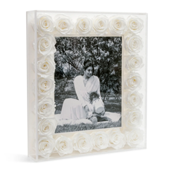 The Fleur Frame with Eternity Roses - Venus et Fleur