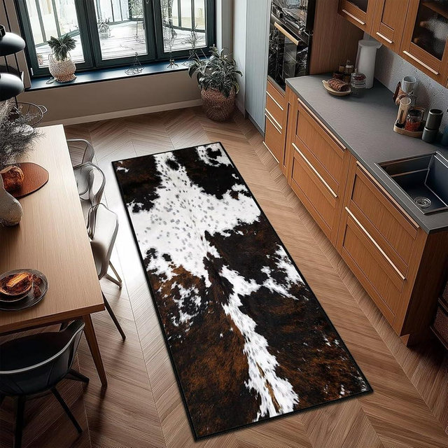 Cow Print Runner Rug 2x6 Western Rugs Cowhide Throw Carpet Washable Kitchen Runners Vintage Hallway Rug Brown Entrance Door Mat Ultra-Thin Non Slip Accent Area Rugs for Entryway,Laundry,Bathroom