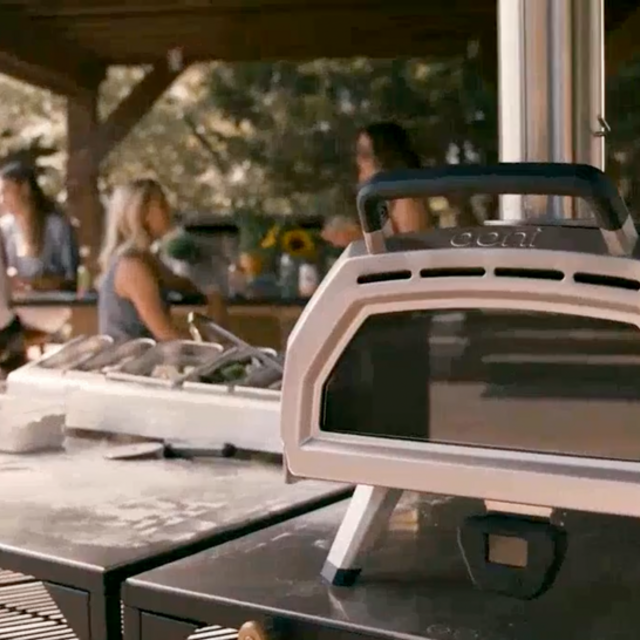 Ooni Karu 16 Multi-Fuel Pizza Oven