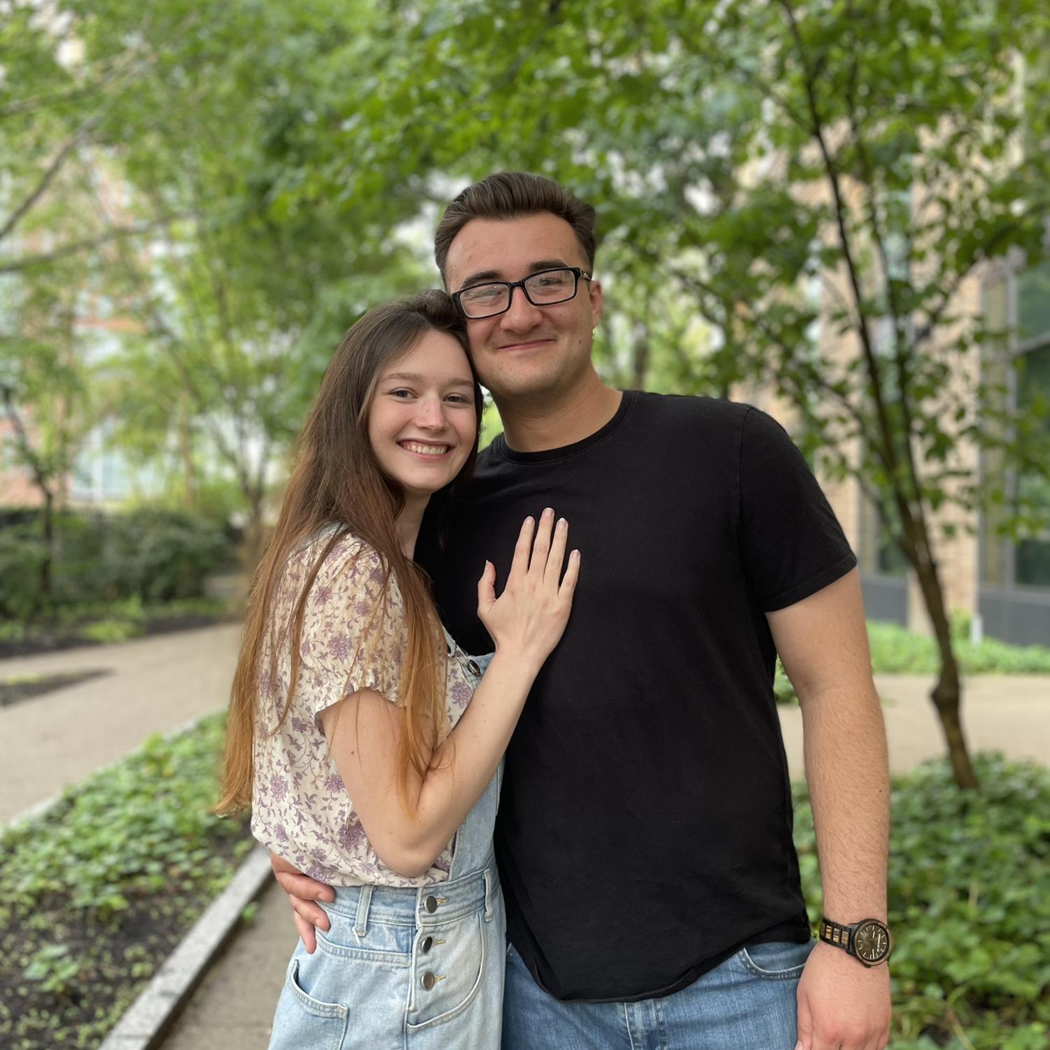 They’re engaged!!!