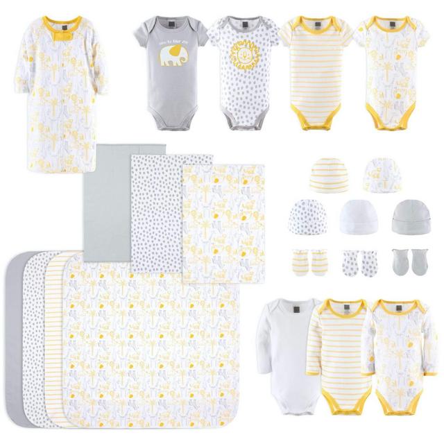 The Peanutshell Newborn Layette Gift Set for Baby Boys or Girls | 23 Piece Gender Neutral Newborn Clothes Accessories Set | Safari Themed