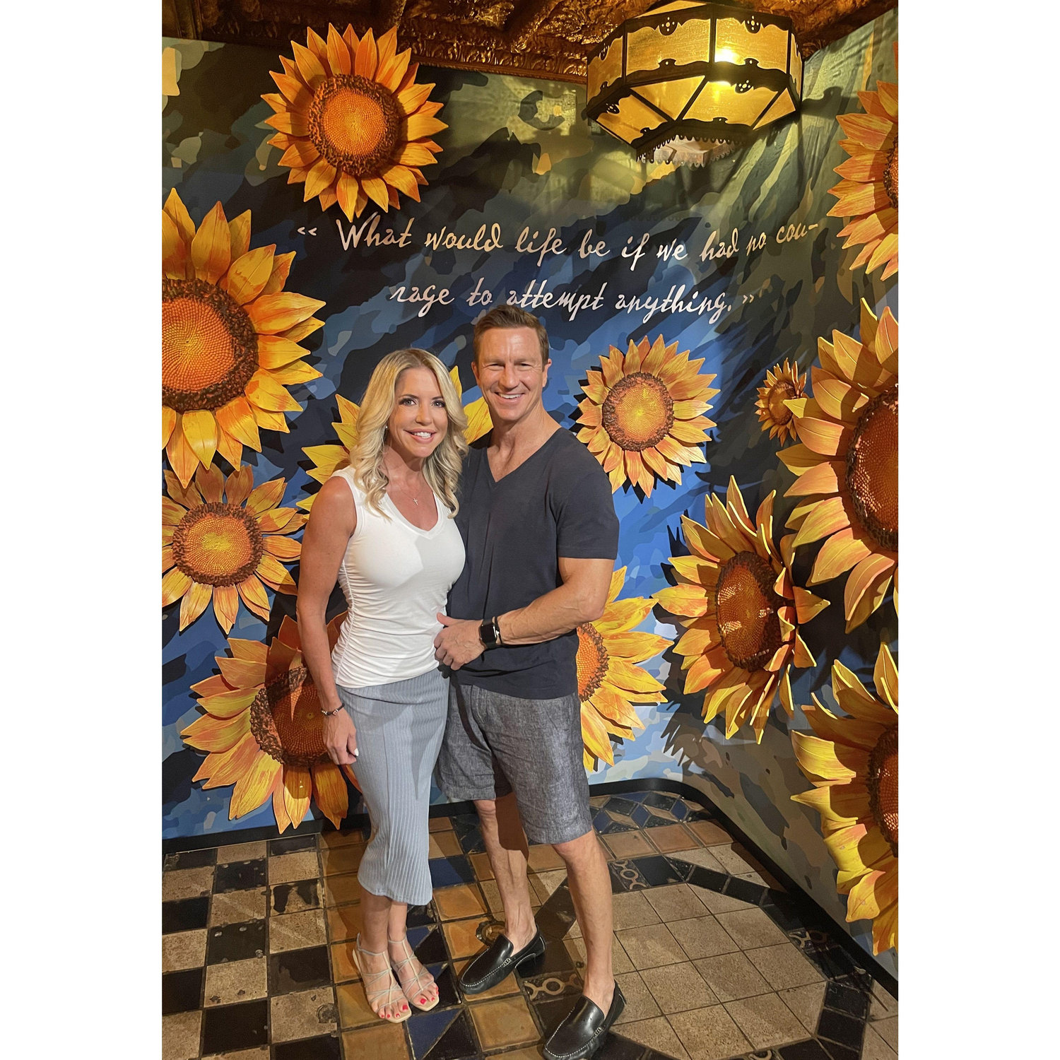 In a world full of rose's the farmer found his sunflower π»