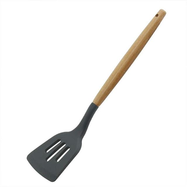 YYP Silicone Slotted Wok Spatula, Heat-Resistant Silicone Turner Spatula, Non-Slip Comfortable Wooden Handle Durable, Non-Stick Cookware Spatula for Fried Eggs, Pancakes, Fried Fish More 12.7 Inch