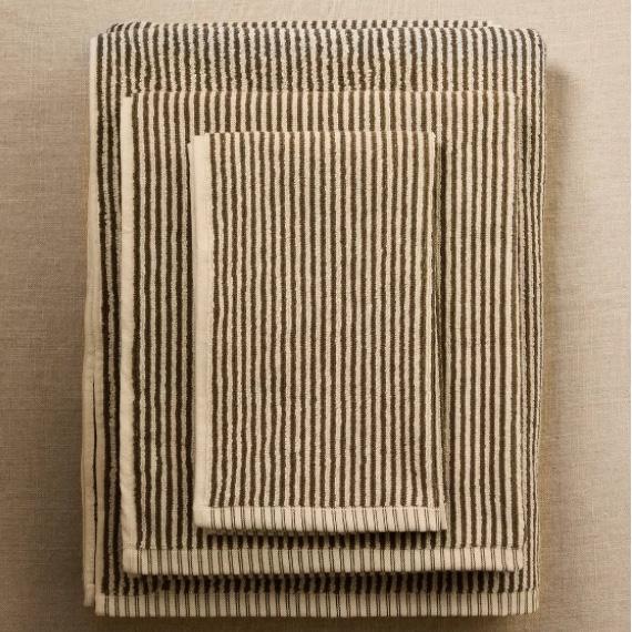 STRIPED BATH TOWEL