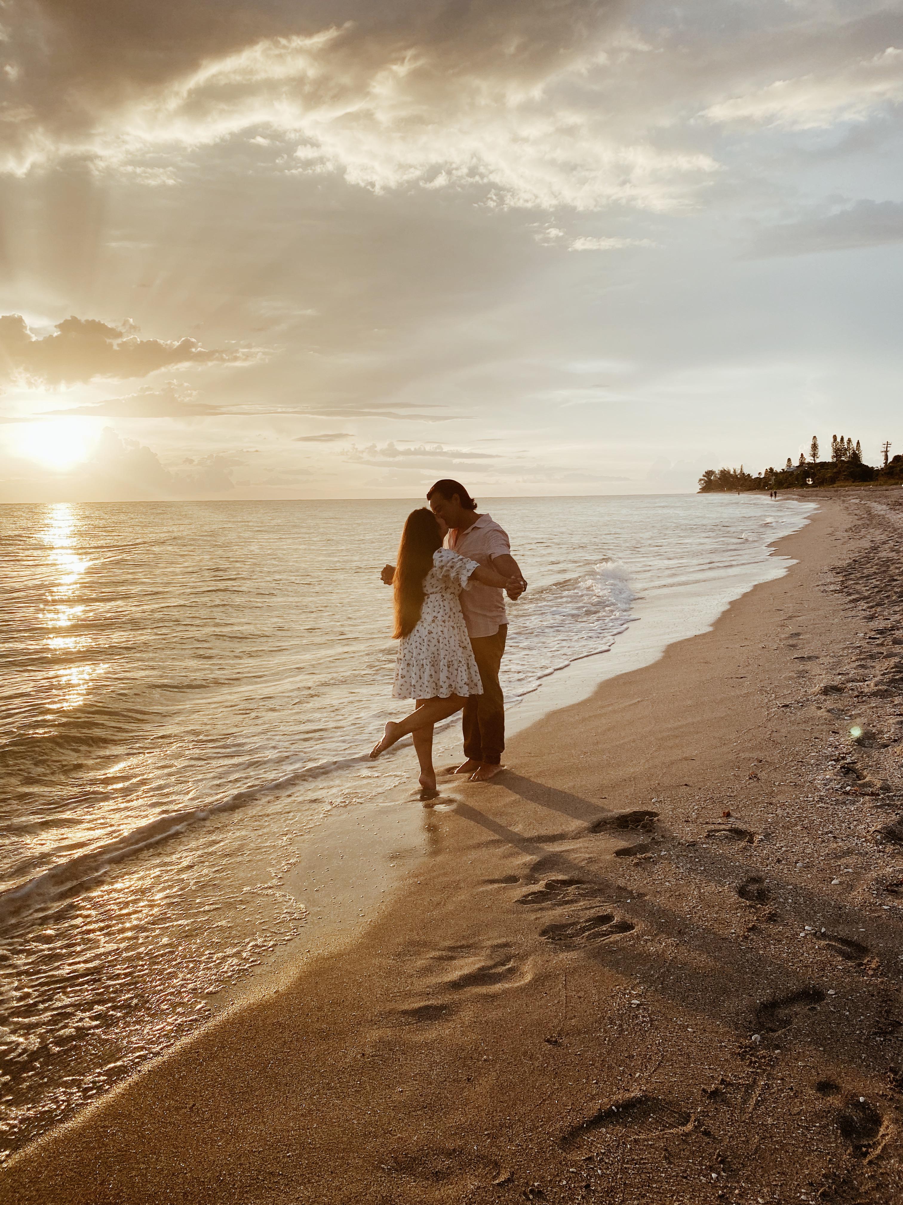 The Wedding Website of Zulay Chang and Julio Lopez