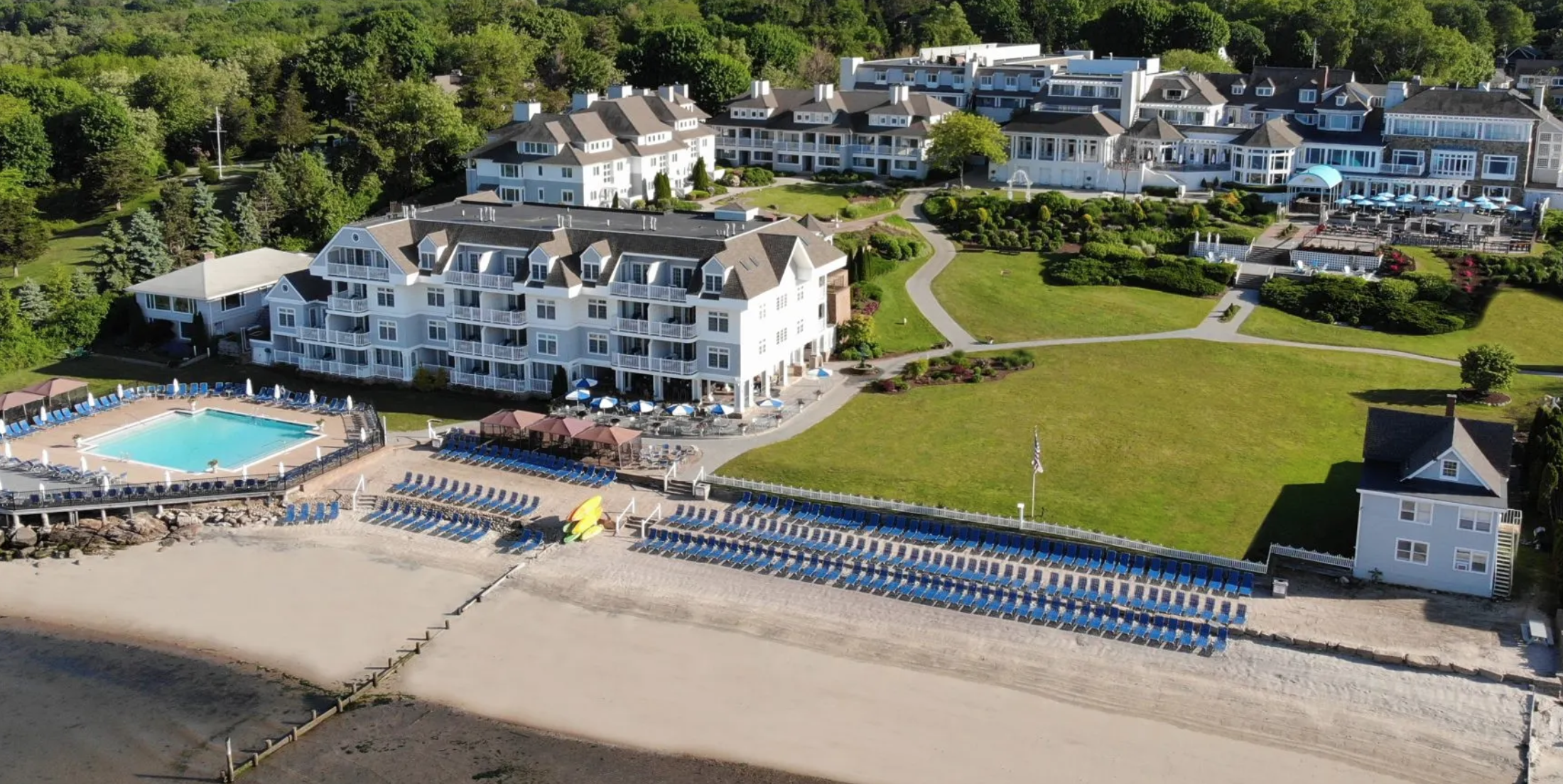 The Wedding Website of Amanda Flower and Skye Chalmers