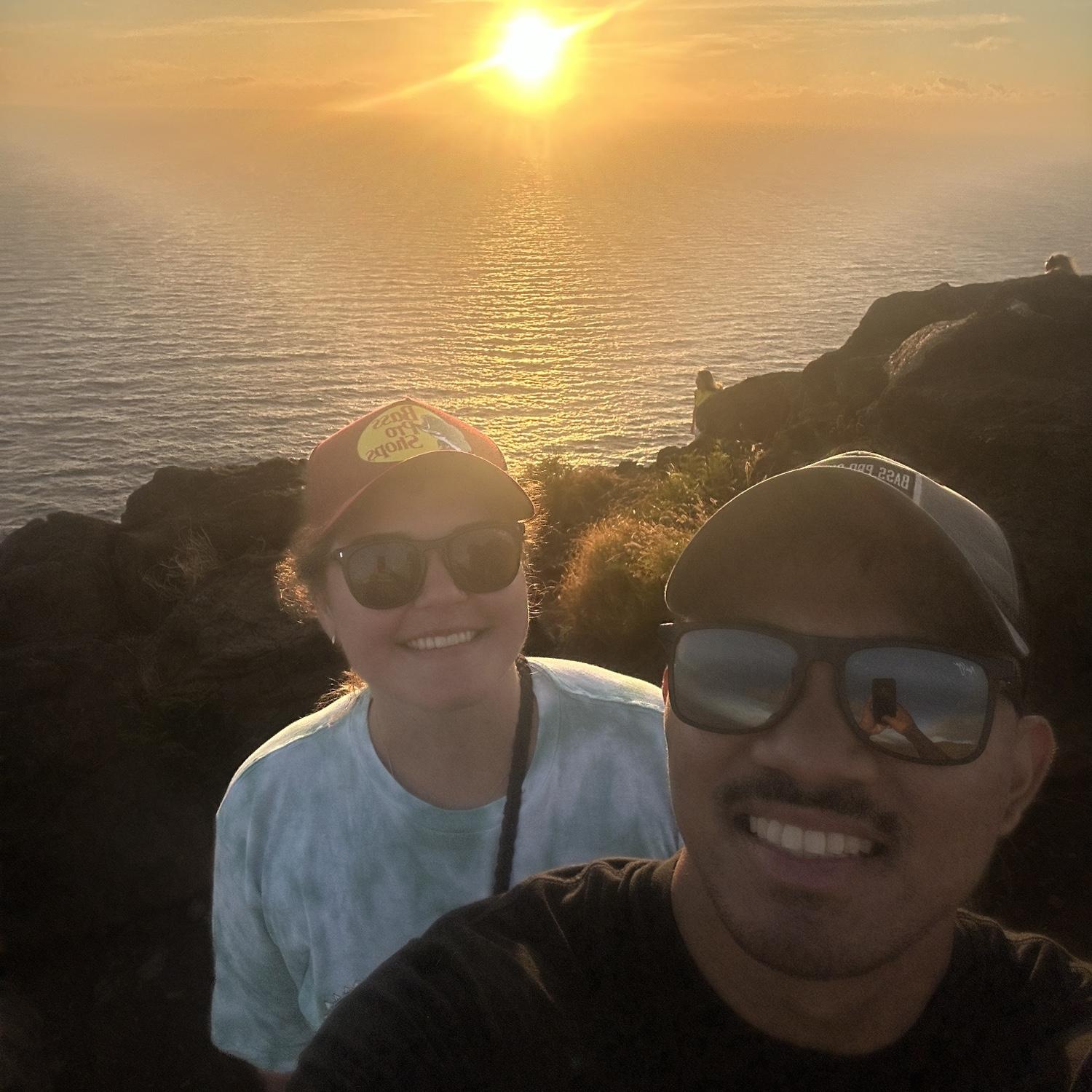 Sunrise at Makapu lighthouse on Oahu