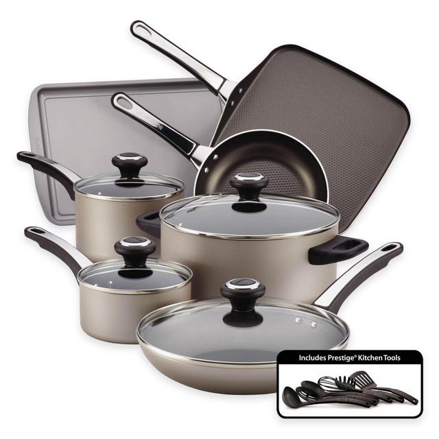 Farberware® High Performance Nonstick Aluminum 17-Piece Cookware Set in Chocolate