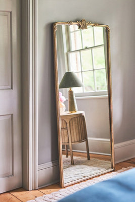Cecilia Floral Emblem Floor Mirror