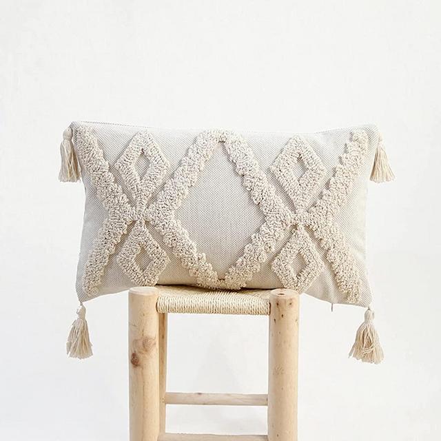 RinRinfam Boho Tufted Lumbar Throw Pillow Cover 12x 20, Modern Simple Diamond Farmhouse Neutral Linen Pillow Cushion Cases with Tassels, Home Decor for Outdoor Couch Bedroom Car Ivory White