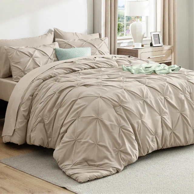 Bed in a Bag Comforter Set with Sheets, Solid Diamond Pintuck Pinch Pleat All-Season Bedding, GentleSoft™ Luxury Bed Set Gift for Family