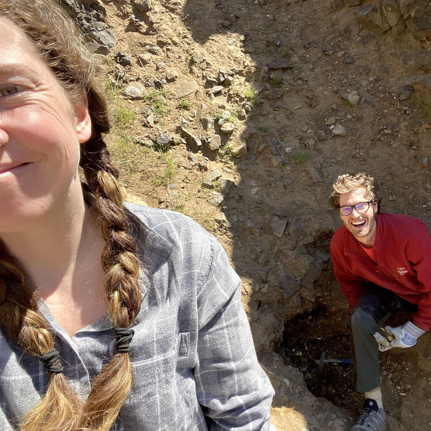 Spring 2020: Undisclosed location, Jake shows Emelie the joys of digging rockhounding holes
