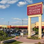 Johnson Creek Premium Outlets