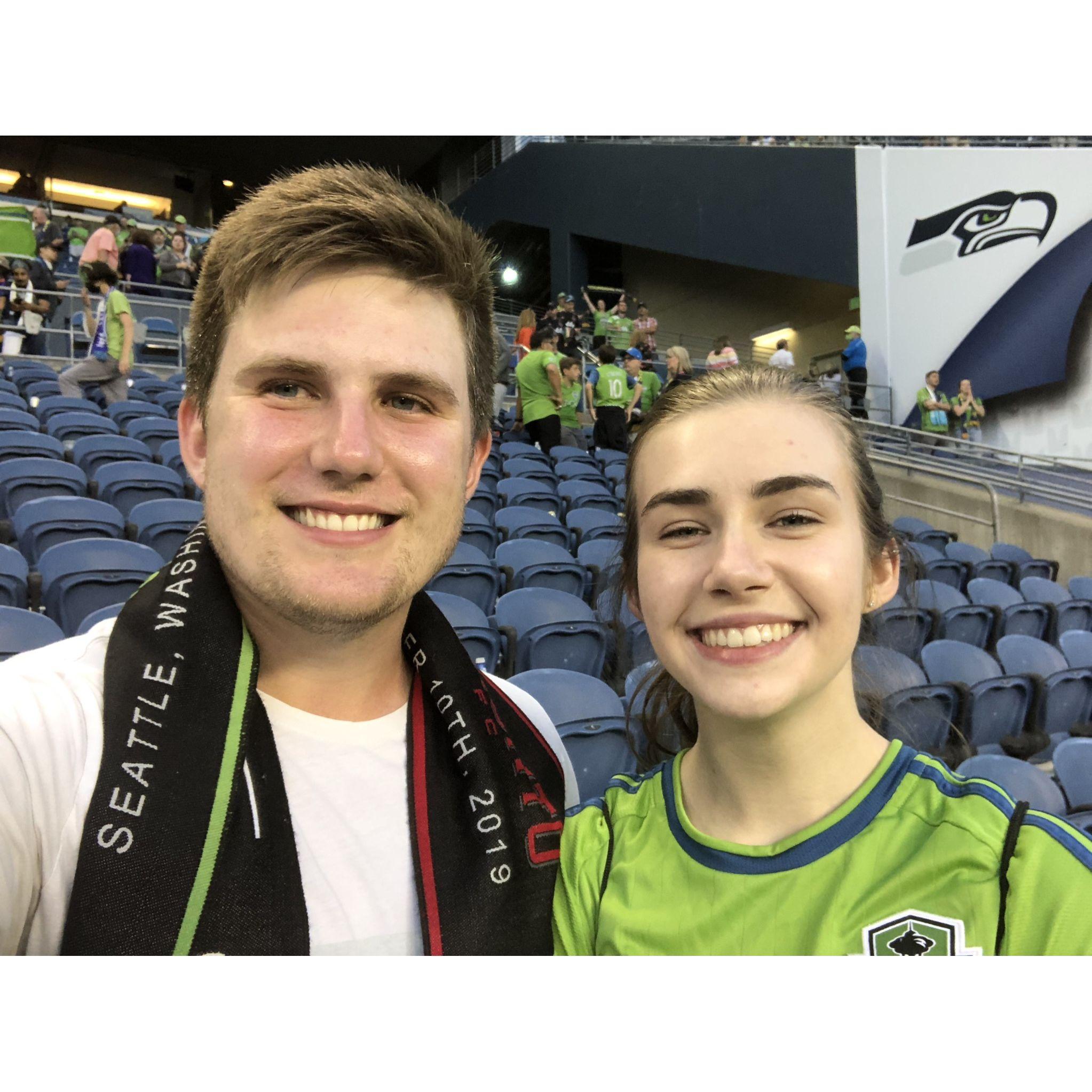 Johanna is now a Seattle Sounders and Mariners fan. She's still a Dodger's fan at heart!