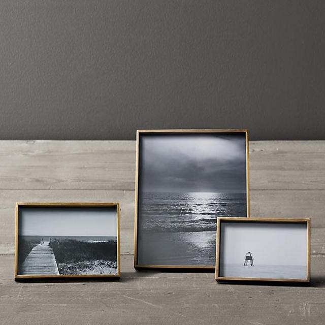 Floating Frame - Antiqued Brass