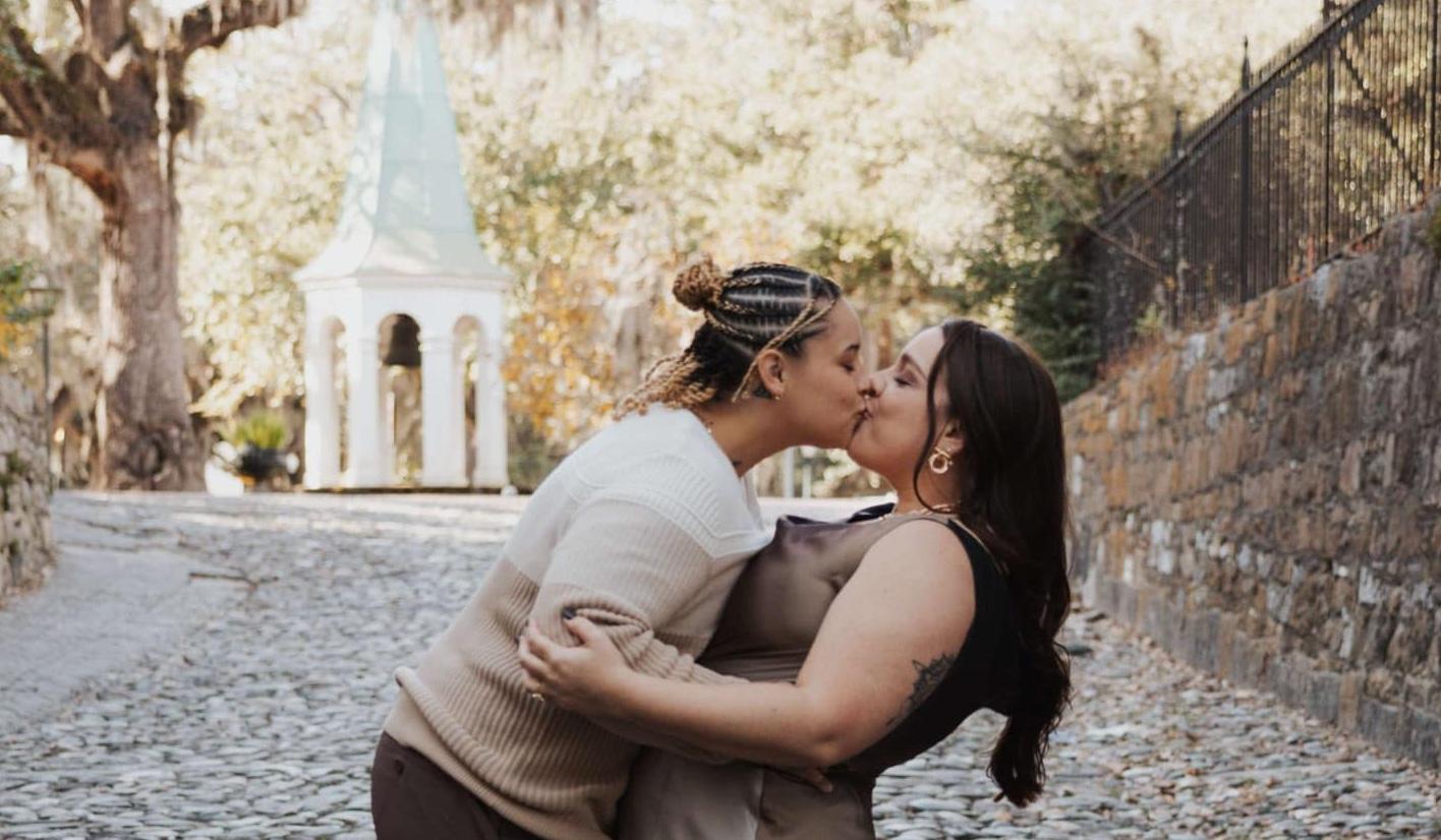 The Wedding Website of Amanda Brown and Kylie Kelly