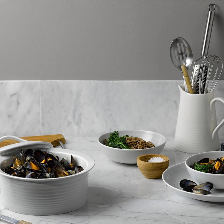 Royal Doulton, Gordon Ramsay Maze 12-Piece Dinnerware Set, Service