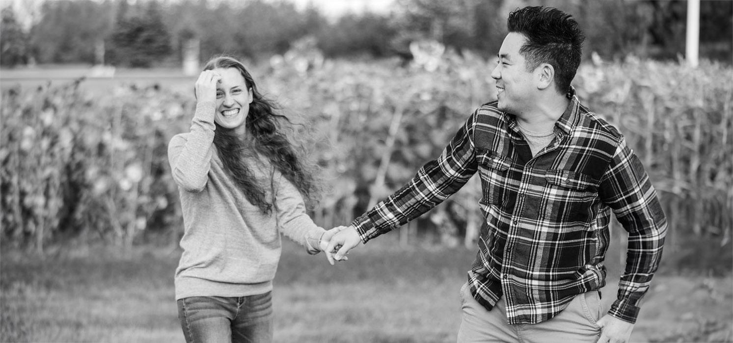 The Wedding Website of Lillian Henion and Jacob Lamb