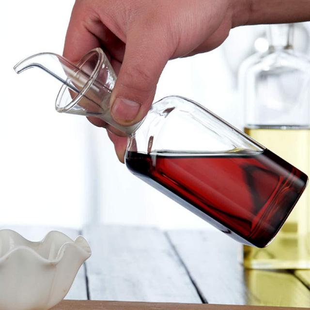 LandHope Oil Bottle Glass Olive Oil Dispenser Bottle Glass Cooking Oil Vinegar Measuring Dispenser with Spout for Kitchen and BBQ (250ml/8.54oz)