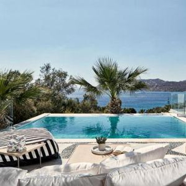 Mykonos Hotel Stay