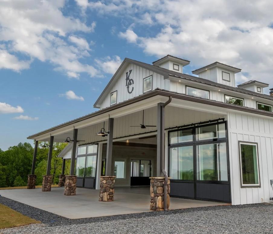 The Wedding Website of Ashley Justice and Stephen Charbonnier