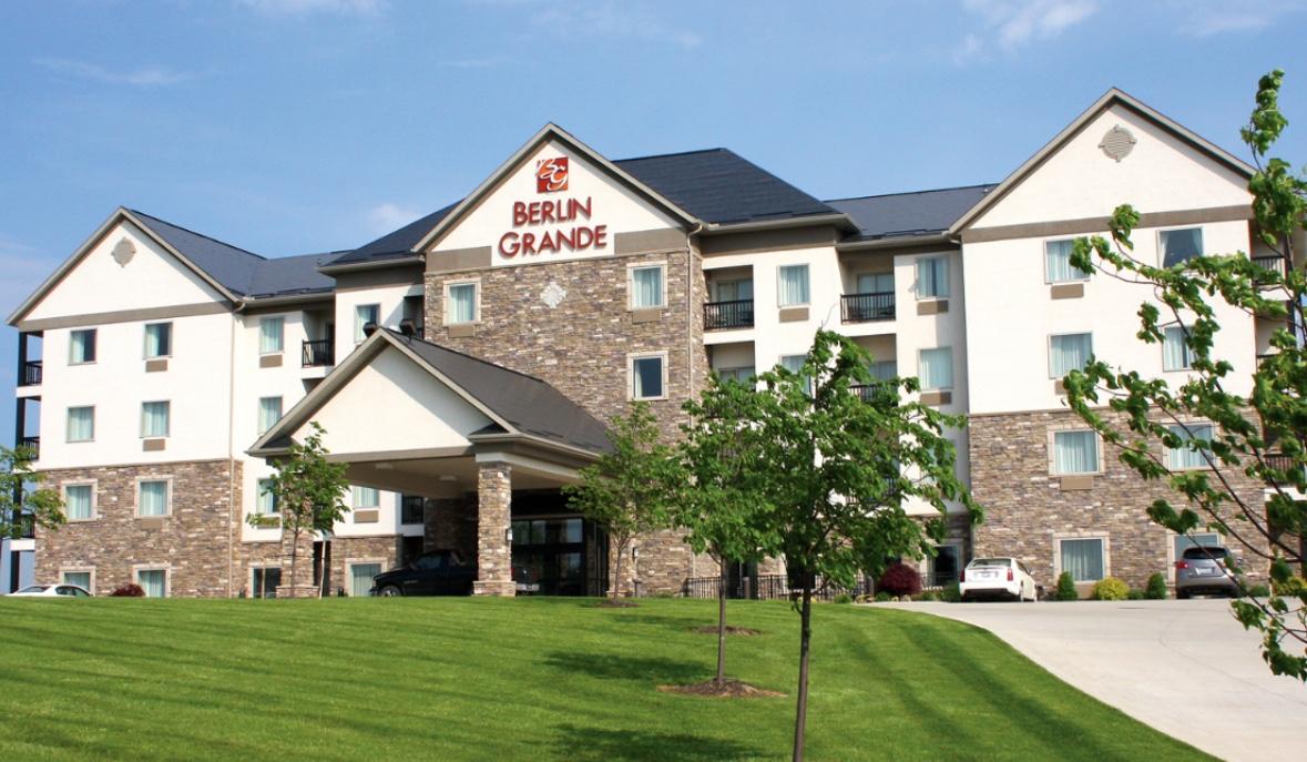 The Wedding Website of Austin Rych and Taylor Smoley