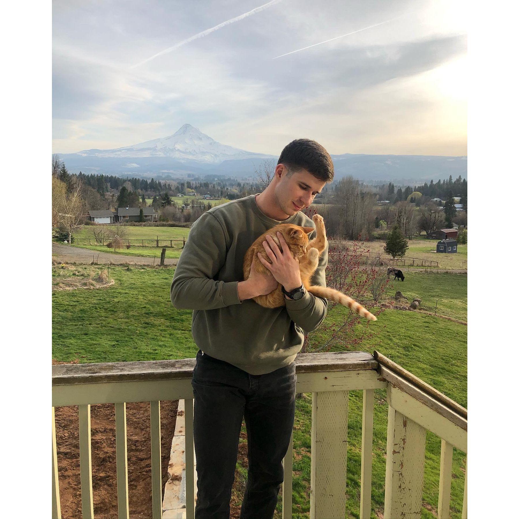An Airbnb near Mount Hood in Oregon